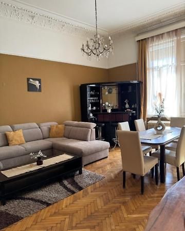 Izabella Home Budapešť Exteriér fotografie
