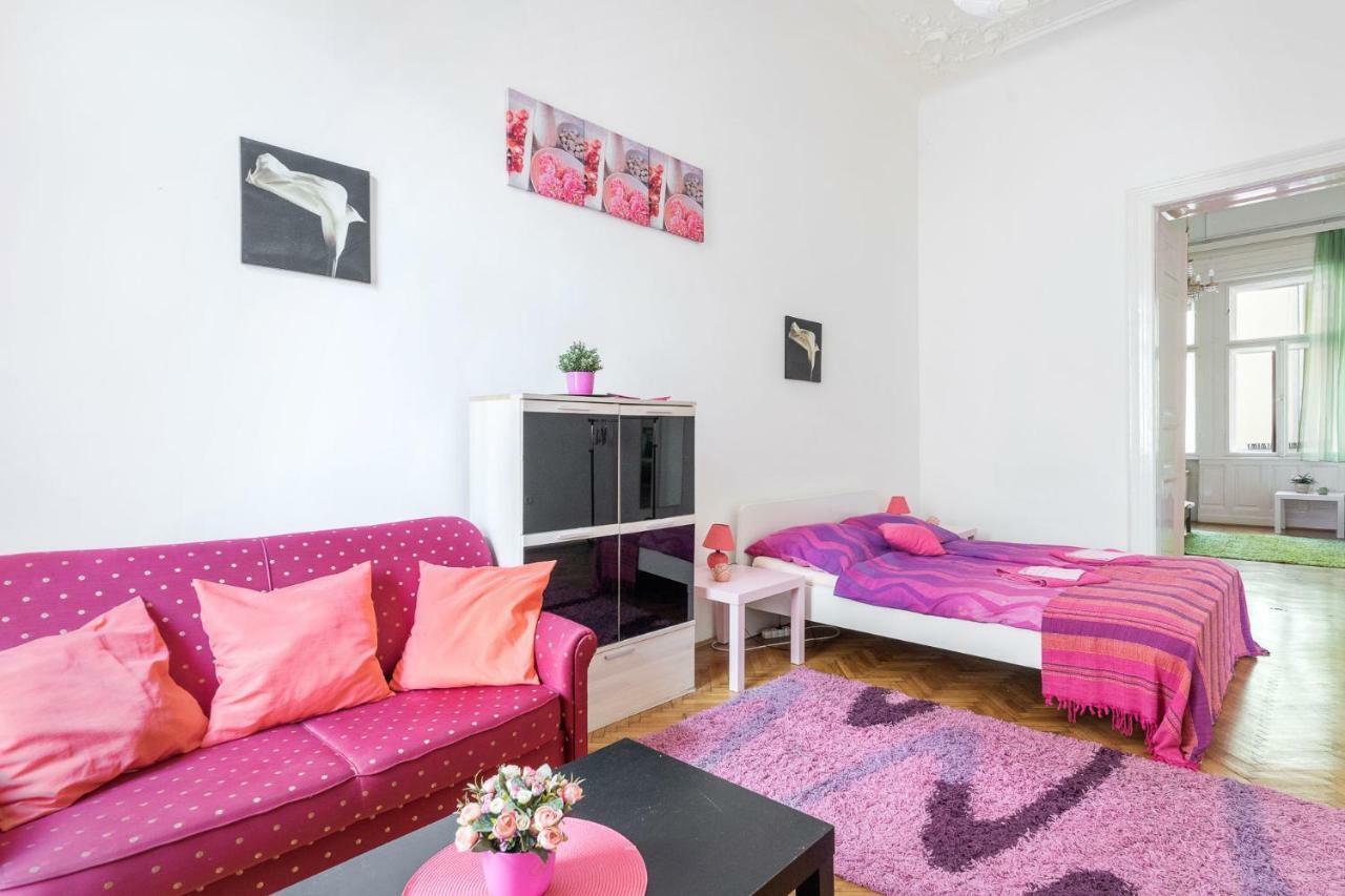 Izabella Home Budapešť Exteriér fotografie